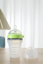 Silicone Baby Bottle--Collapsible 180ml - Image 3
